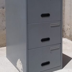 Archivador de ocasión con 3 cajones en cabauoportunitats.com