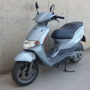 DERBI ATLANTIS para despiece en cabauoportunitats.com