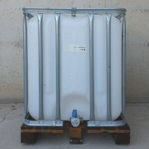 Depósito de 500 litros de ocasión en cabauoportunitats.com