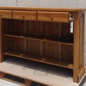 Barra de fusta d'ocasió fabricada en fusta massissa a cabauoportunitats.com