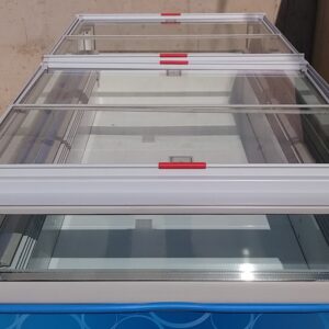 Congelador tienda con puertas de cristal 200x105x100cm en cabauoportunitats.com