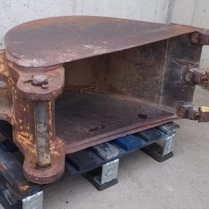 Pala cuchara para retroexcavadora de ocasión en cabauoportunitats.com