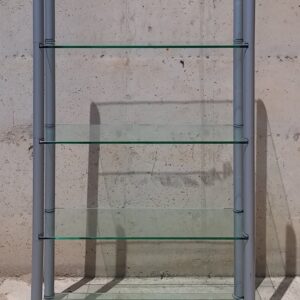 Estantería de cristal y tubo de ocasión en cabauoportunitats.com