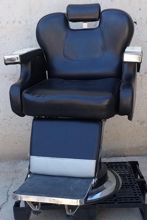 Sillón de peluquería de segunda mano en cabauoportunitats.com