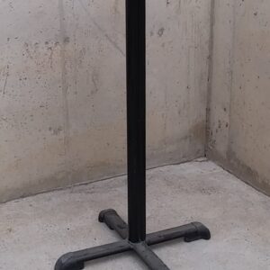 Taula alta hosteleria 113cm d'ocasió a cabauoportunitats.com