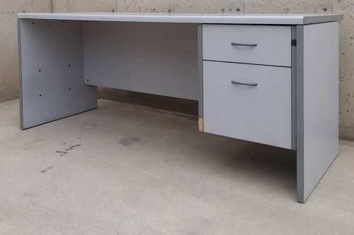 Mesa escritorio 160cm de ocasión en cabauoportunitats.com