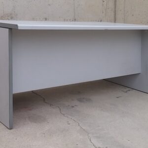 Taula d'escriptori de 160cm d'ocasió a cabauoportunitats.com