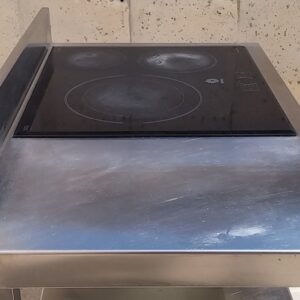 Taula inox amb vitro BALAY d'ocasió a cabauoportunitats.com