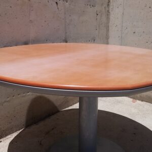 Taula ovalada oficina 123cm d'ocasió a cabauoportunitats.com