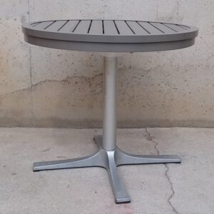 Taula rodona de terrassa ø90cm d'ocasió a cabauoportunitats.com
