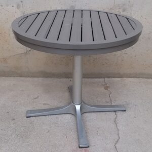 Taula rodona de terrassa ø90cm d'ocasió a cabauoportunitats.com