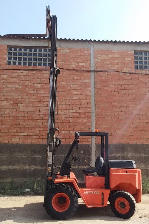 Carretilla elevadora AUSA C22 de ocasión en cabauoportunitats.com