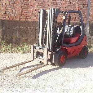 Carretilla elevadora LINDE H20D matriculada de ocasión en cabauoportunitats.com