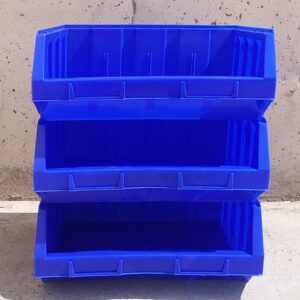 Cubeta apilable de 34x41x16cm d'ocasió a cabauoportunitats.com
