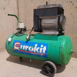 Compressor silenciós EUROKIT 50 litres d'ocasió a cabauoportunitats.com