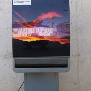 Màquina de tabac AZKOYEN 8 canals amb peu d'ocasió a cabauoportunitats.com