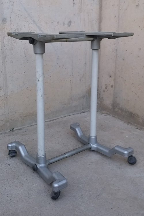 Mesita GAZELLE para máquina de escribir en cabauoportunitats.com
