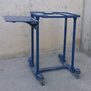Taula vintage per a màquina d'escriure a cabauoportunitats.com