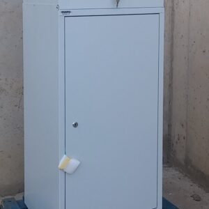 Escriptori de xapa d'acer ↑ 126cm nou a cabauoportunitats.com