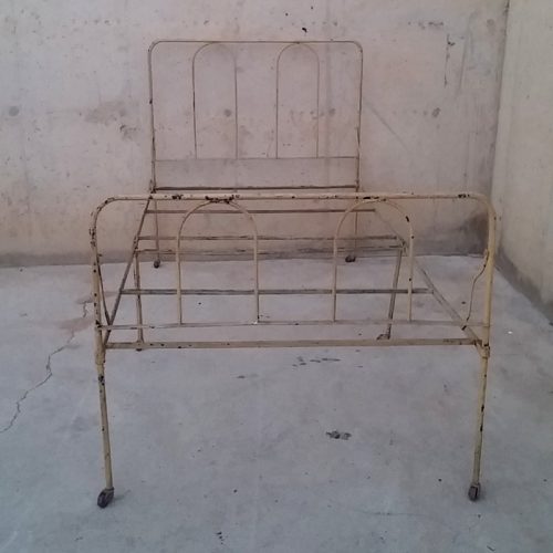 Cama vintage de hierro 98cm en cabauoportunitats.com