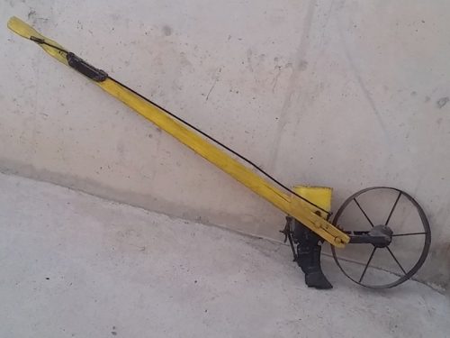 Sembradora antigua en cabauoportunitats.com