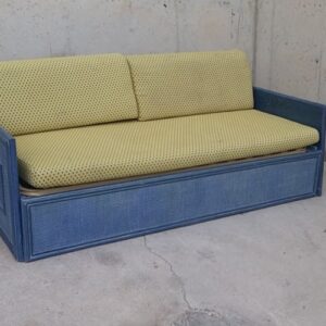 Sofà llit blau de 200x90x69cm de segona mà a cabauoportunitats.com
