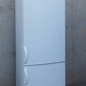 Frigorífico combi ZANUSSI 201cm de ocasión en cabauoportunitats.com