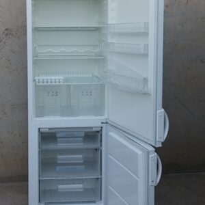 Frigorífico combi ZANUSSI 201cm de ocasión en cabauoportunitats.com