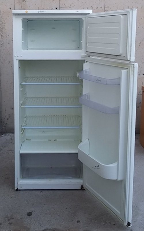 Frigorífico EDESA 145cm de ocasión en cabauoportunitats.com