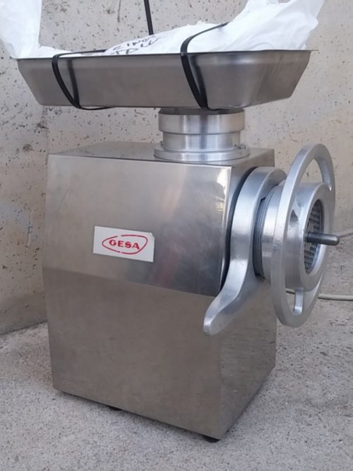 Picadora de carne profesional GESA 32 de ocasión en cabauoportunitats.com