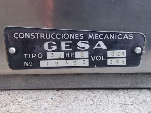 Picadora de carne profesional GESA 32 de ocasión en cabauoportunitats.com