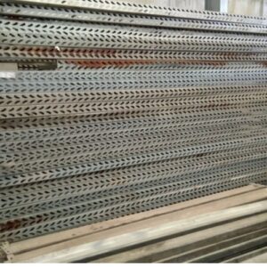 Estantería galvanizada de carga de 350cm de ocasión en cabauoportunitats.com