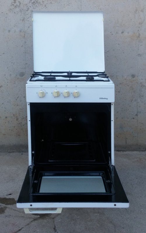 Cocina de butano BALAY de ocasión en cabauoportunitats.com