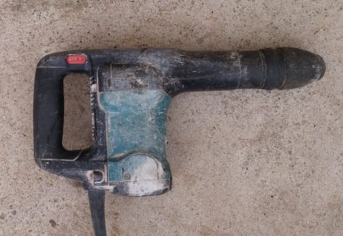 Martillo percutor MAKITA HM0860C de ocasión en cabauoportunitats.com