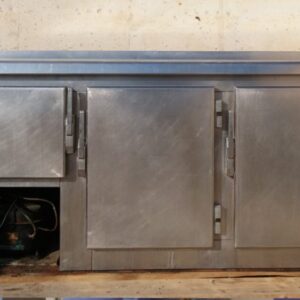 Frigorífico bajomostrador 150cm de ocasión en cabauoportunitats.com