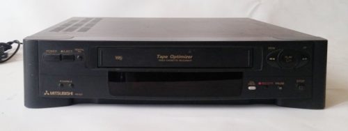 Reproductor de vídeo VHS MITSUBISHI de ocasión cabauoportunitats.com