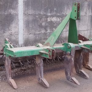 Subsolador 5 patas de ocasión en cabauoportunitats.com