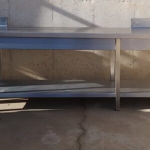Taula de treball d'inox 285cm d'ocasió a cabauoportunitats.com Balaguer - Lleida - Catalunya