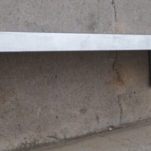Estantería de acero inoxidable para pared de 110x32cm de ocasión en cabauoportunitats.com