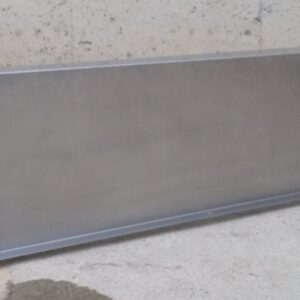 Estantería de acero inoxidable para pared de 110x32cm de ocasión en cabauoportunitats.com