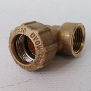 Colze femella de llautó 1 1/2" ø20mm d'ocasió a cabauoportunitats.com Balaguer - Lleida - Catalunya