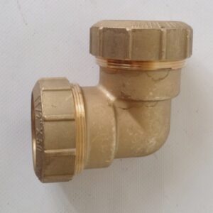 Racor codo L compresión 1 1/2" ø50mm de ocasión en cabauoportunitats.com
