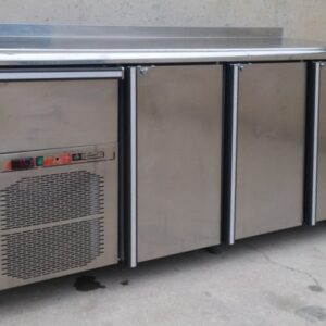 Frigorífico bajomostrador de ocasión 200x60x90cm en cabauoportunitats.com