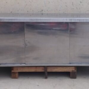 Mesa inox con puertas 190cm de ocasión en cabauoportunitats.com Balaguer - Lleida - Catalunya