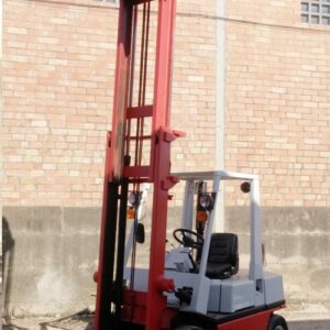 Carretilla elevadora NISSAN  1900kg de ocasión en cabauoportuntiats.com