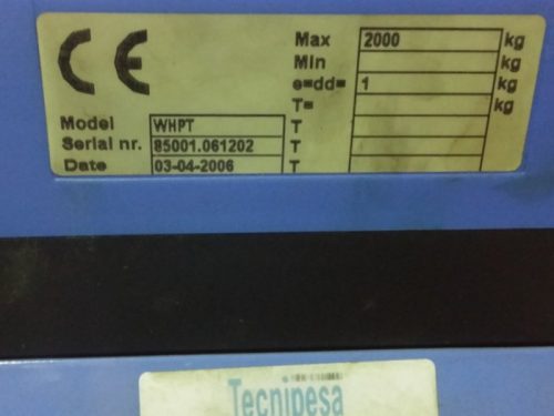 Transpaleta manual con báscula 2000kg de ocasión en cabauoportunitats.com