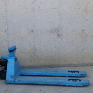 Transpaleta manual con báscula 2000kg de ocasión en cabauoportunitats.com