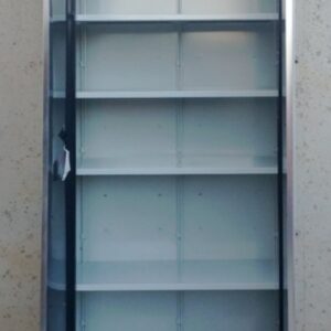 Armari de xapa d'acer de 200cm d'ocasió a cabauoportunitats.com. Balaguer - Lleida - Catalunya