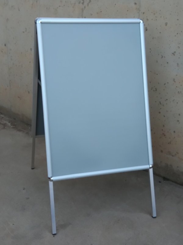 Expositor publicitario de ocasiรณn en cabauoportunitats.com