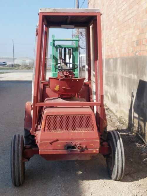 Carretilla elevadora 700 kg de ocasión en cabauoportunitats.com